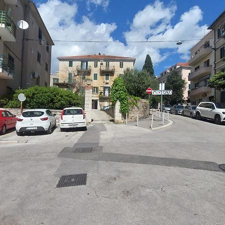 Apartment Pape Split Bagian luar foto