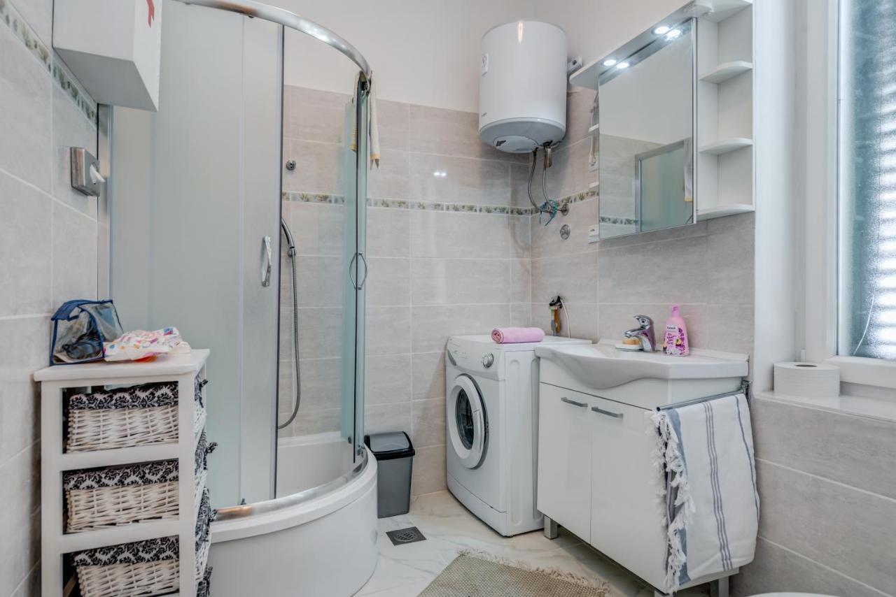 Apartment Pape Split Bagian luar foto