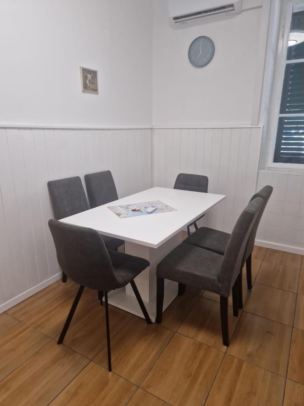 Apartment Pape Split Bagian luar foto